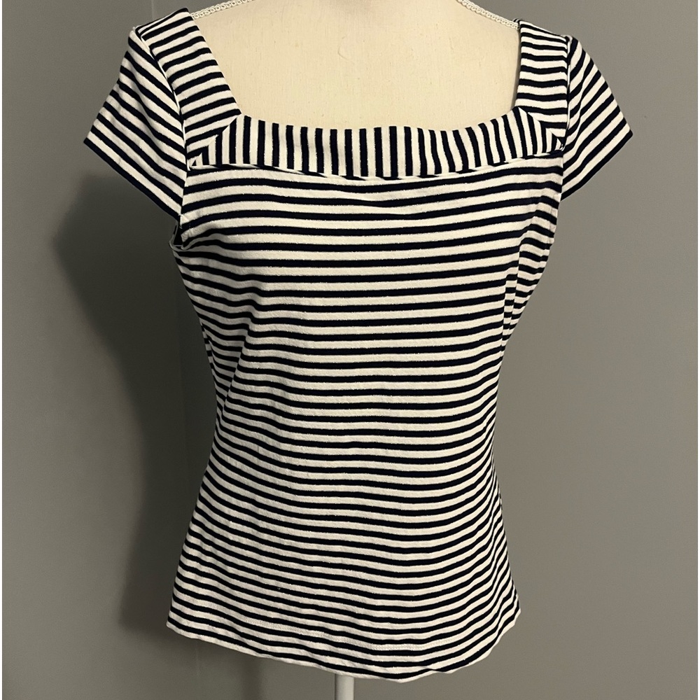 BOSTON PROPER w/Squared Neckline & Cap Sleeves. Size M. Never Worn and SO CUTE!